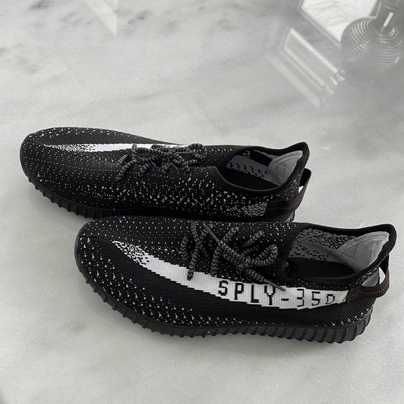 Knitted Sneakers - Picture 4 of 5